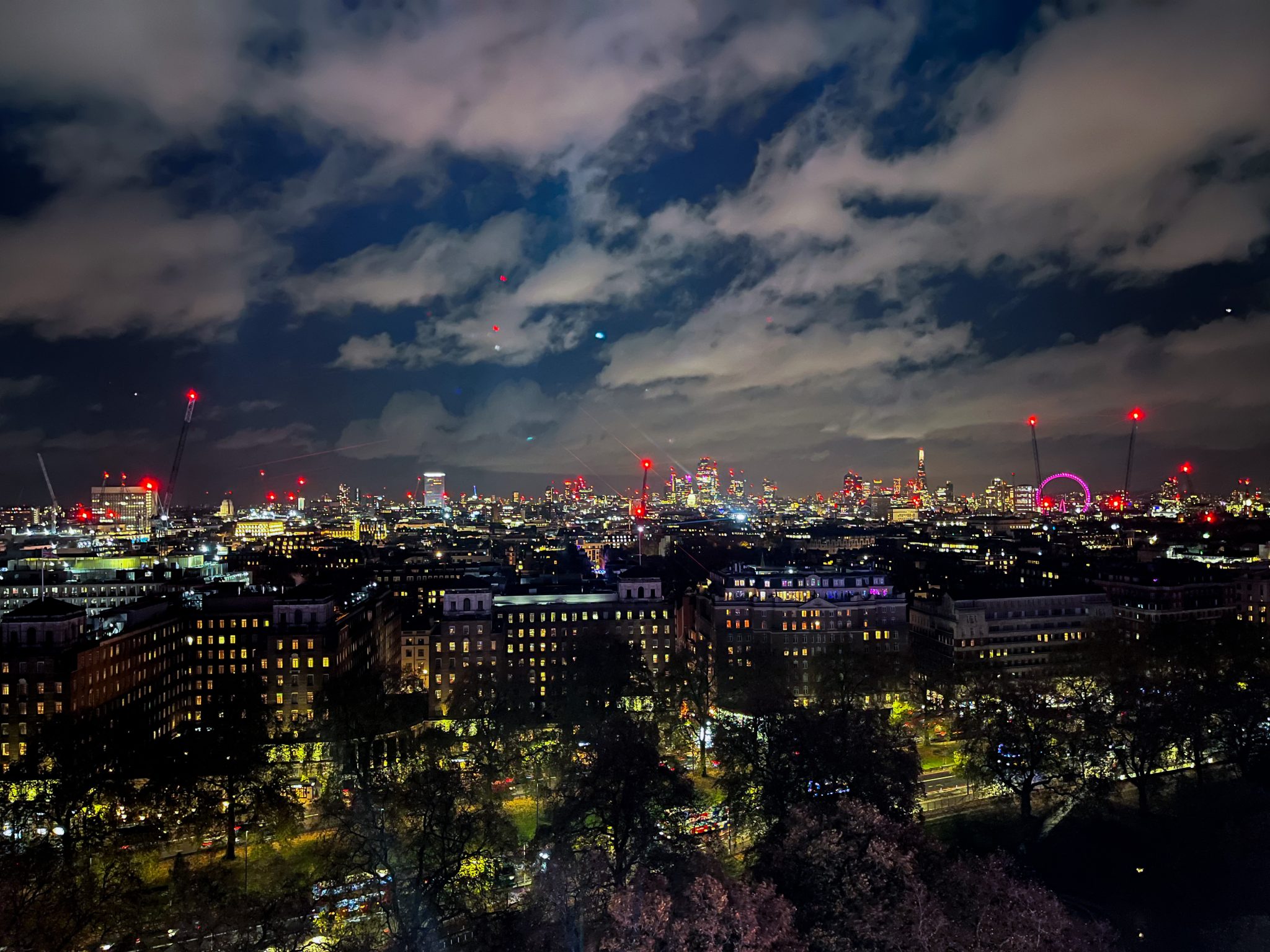 Working in London 2026, Jobs, Salaries, and UK Work Visa Guide for Expats
